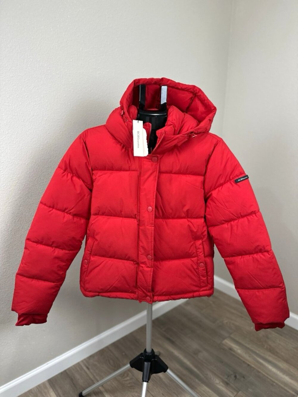 BCBGeneration Women’s M Red Lipstick Hooded Puffer Jacket NWT